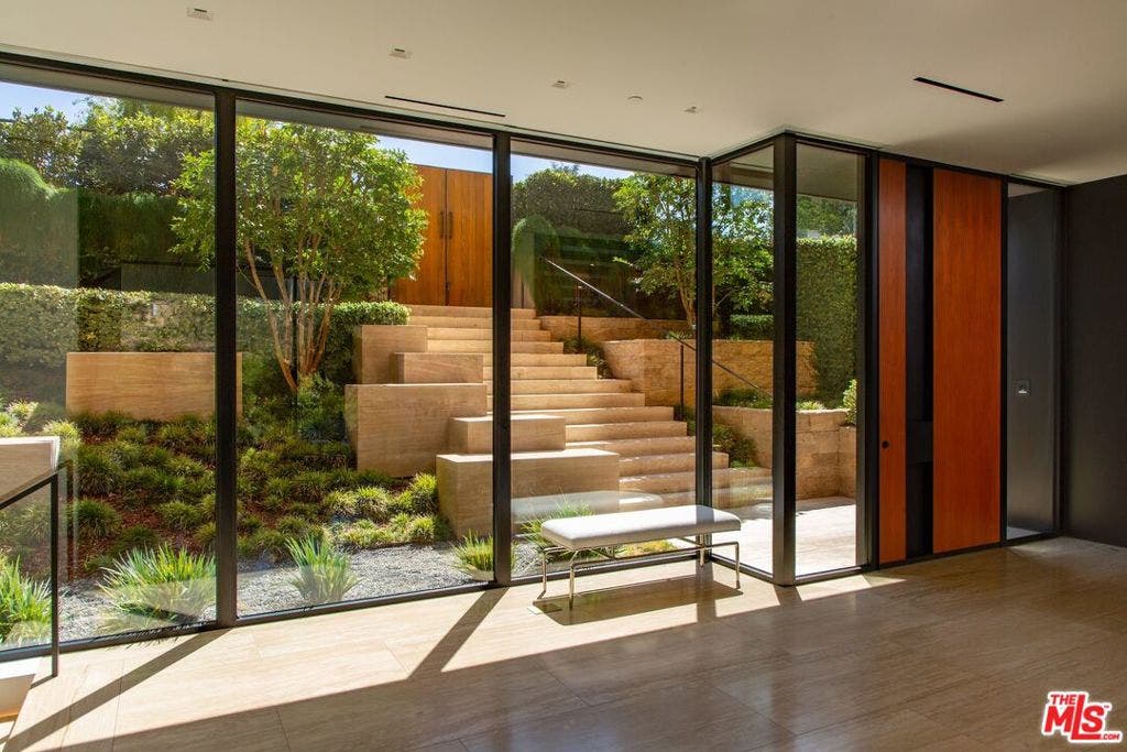 1716 San Remo Drive, Pacific Palisades, CA 90272 1716 San Remo Drive, Pacific Palisades, CA 90272
