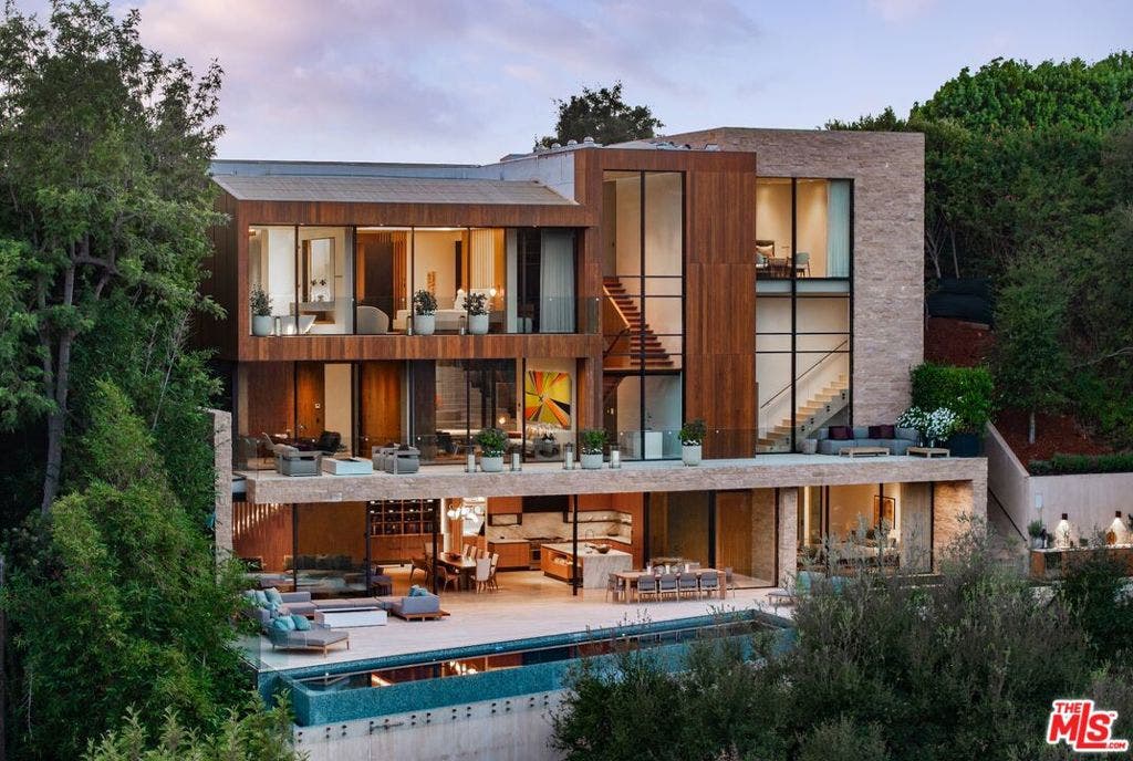 1716 San Remo Drive, Pacific Palisades, CA 90272 1716 San Remo Drive, Pacific Palisades, CA 90272
