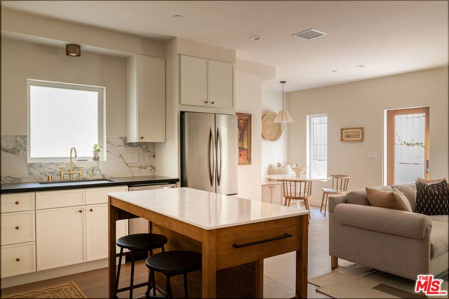 Property photo for 931 S Sycamore Avenue, Los Angeles, CA