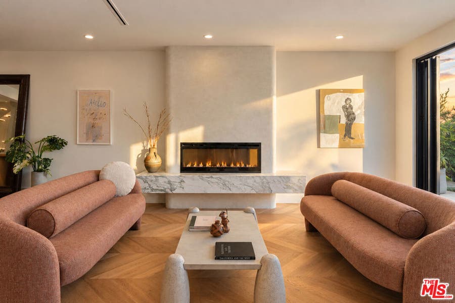 Property photo for 1706 Abbot Kinney Boulevard, Venice, CA