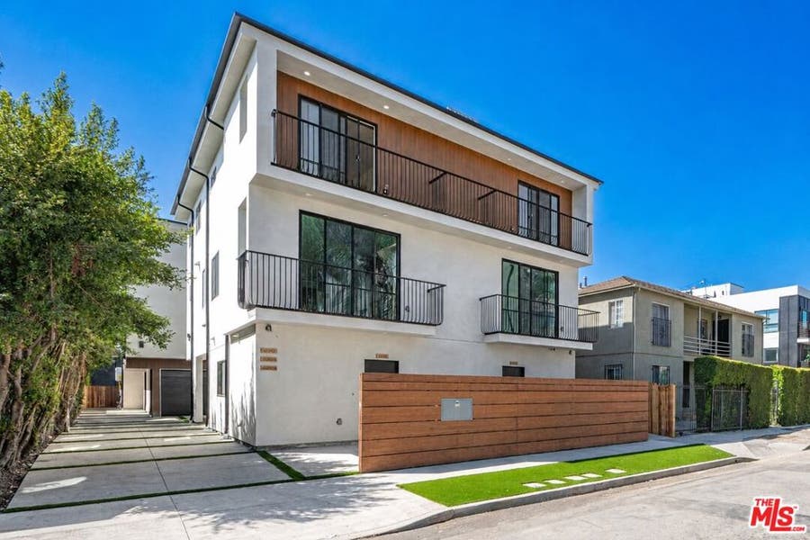 Property photo for 6212 Banner Avenue, Los Angeles, CA