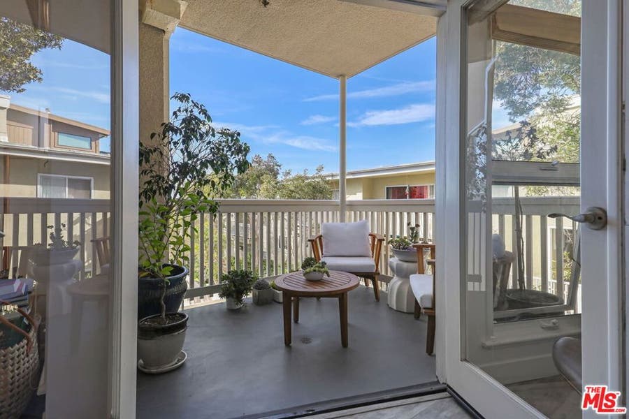 Property photo for 2913 3rd Street, #306, Santa Monica, CA