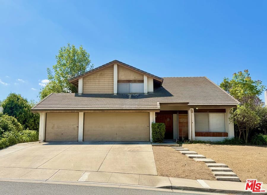 Property photo for 3117 Fort Courage Avenue, Thousand Oaks, CA