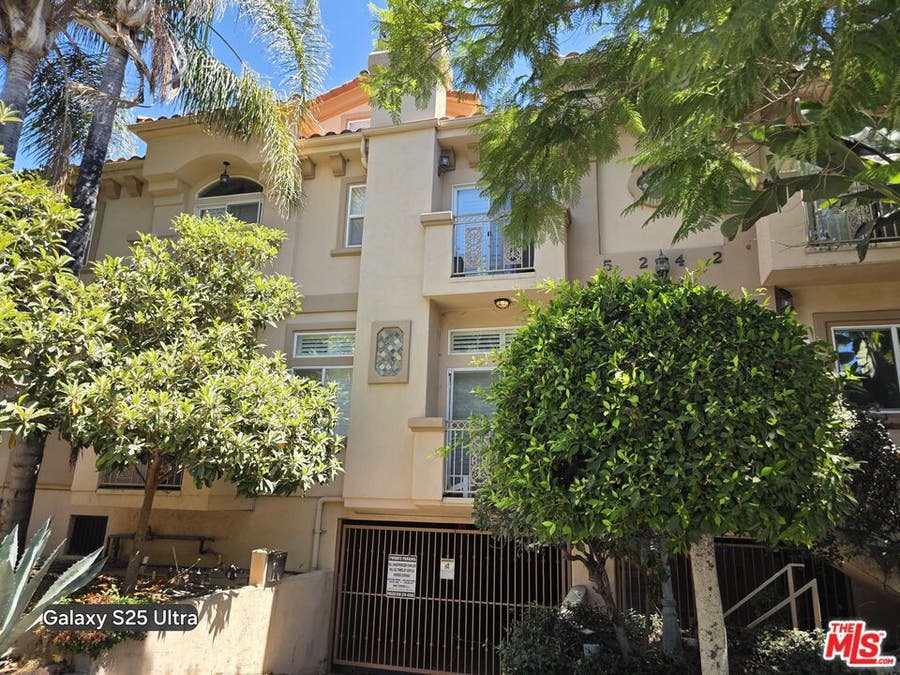Property photo for 5242 Vesper Avenue, #8, Los Angeles, CA