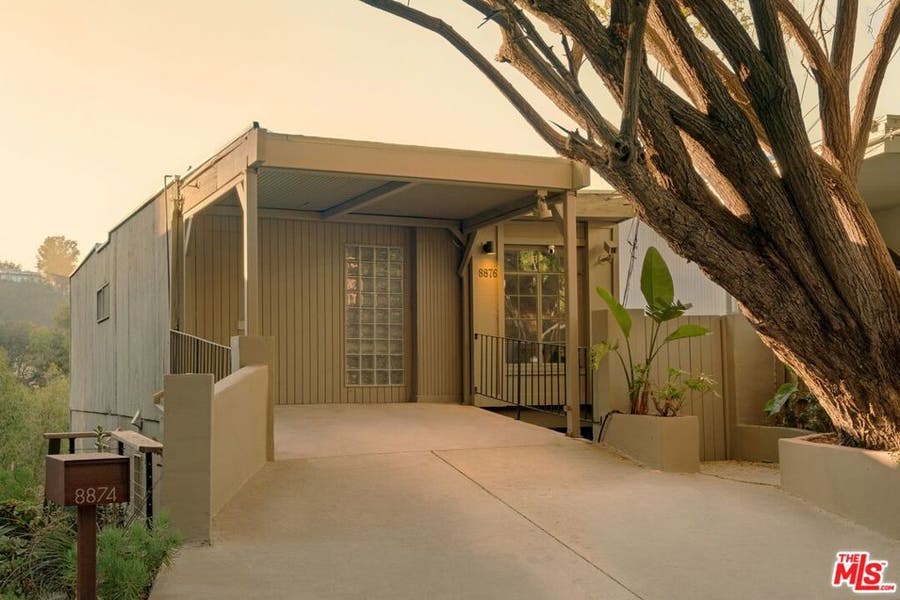 Property photo for 8876 Lookout Mountain Avenue, Los Angeles, CA