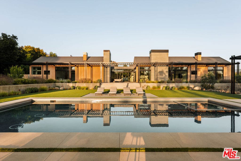 1225 Shippee Lane, Ojai, CA 93023 1225 Shippee Lane, Ojai, CA 93023