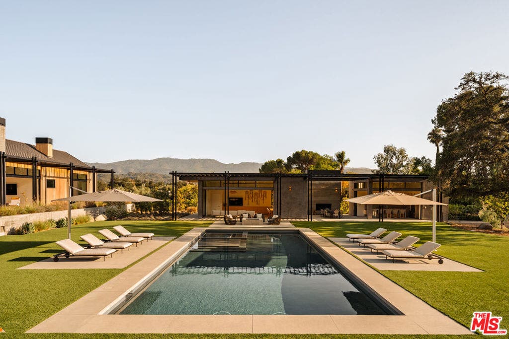 1225 Shippee Lane, Ojai, CA 93023 1225 Shippee Lane, Ojai, CA 93023