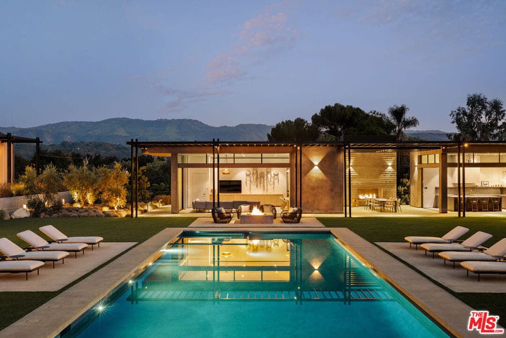 1225 Shippee Lane, Ojai, CA 93023 1225 Shippee Lane, Ojai, CA 93023