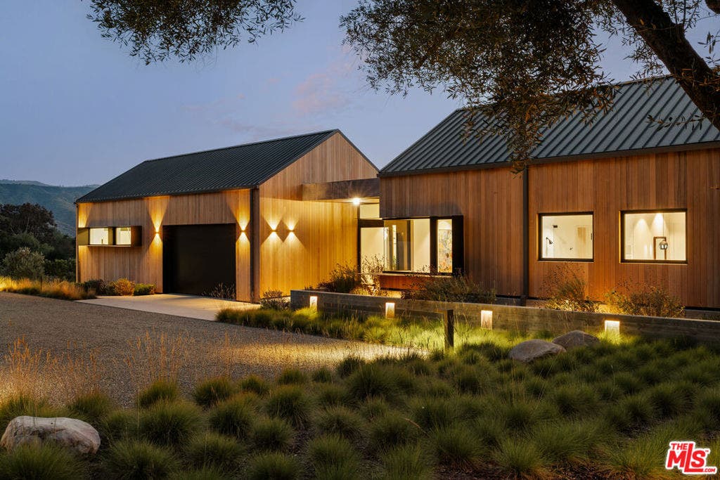 1225 Shippee Lane, Ojai, CA 93023 1225 Shippee Lane, Ojai, CA 93023