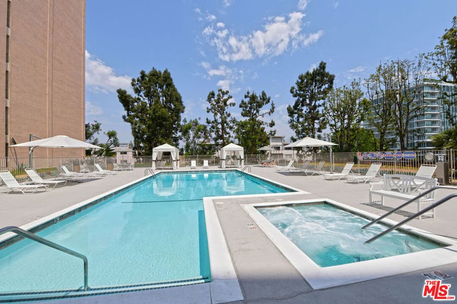 Property photo for 100 S Doheny Drive, #424, Los Angeles, CA