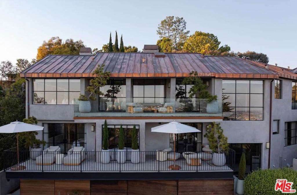 9360 Readcrest Drive, Beverly Hills, CA 90210 9360 Readcrest Drive, Beverly Hills, CA 90210