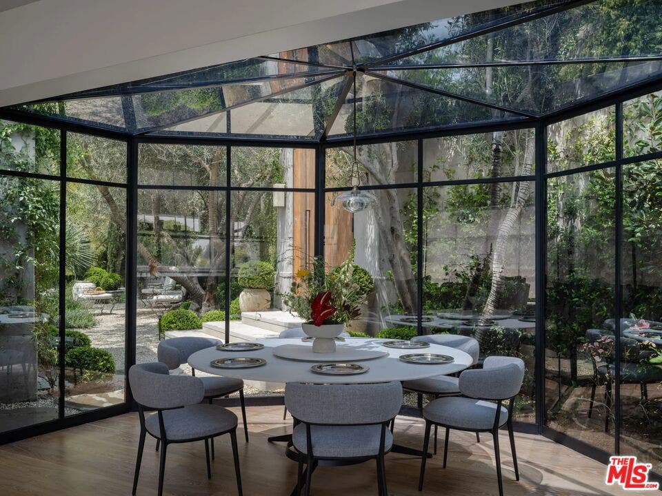 9360 Readcrest Drive, Beverly Hills, CA 90210 9360 Readcrest Drive, Beverly Hills, CA 90210