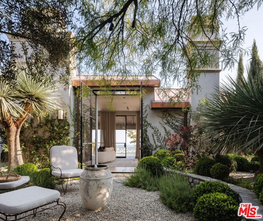 9360 Readcrest Drive, Beverly Hills, CA 90210 9360 Readcrest Drive, Beverly Hills, CA 90210