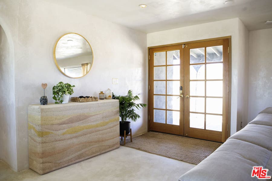 Property photo for 365 Rainbow Drive, Yucca Valley, CA