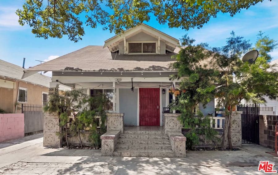 Property photo for 208 W 49th Street, Los Angeles, CA