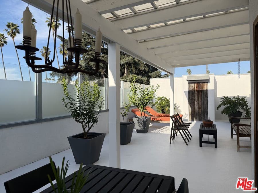 Property photo for 924 5th Street, #10, Santa Monica, CA