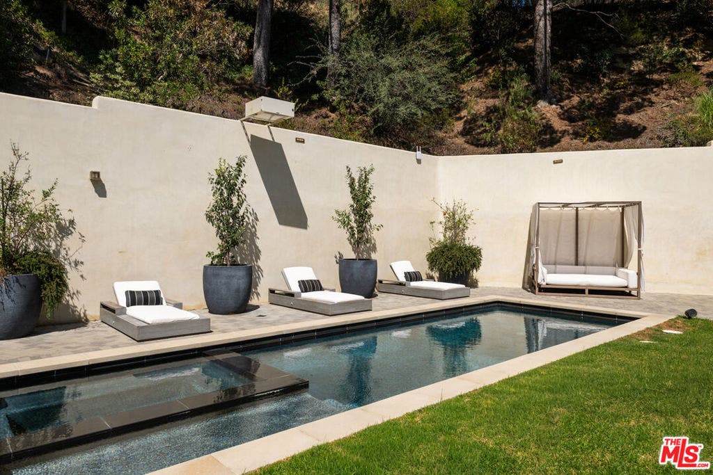 9577 Lime Orchard Road, Beverly Hills, CA 90210 9577 Lime Orchard Road, Beverly Hills, CA 90210
