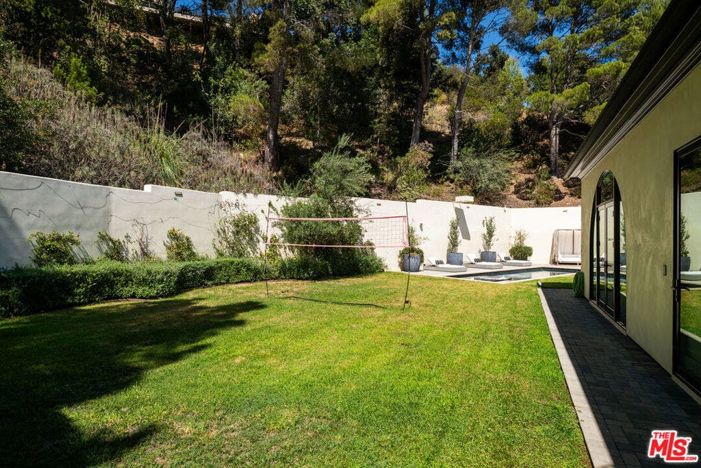 9577 Lime Orchard Road, Beverly Hills, CA 90210 9577 Lime Orchard Road, Beverly Hills, CA 90210