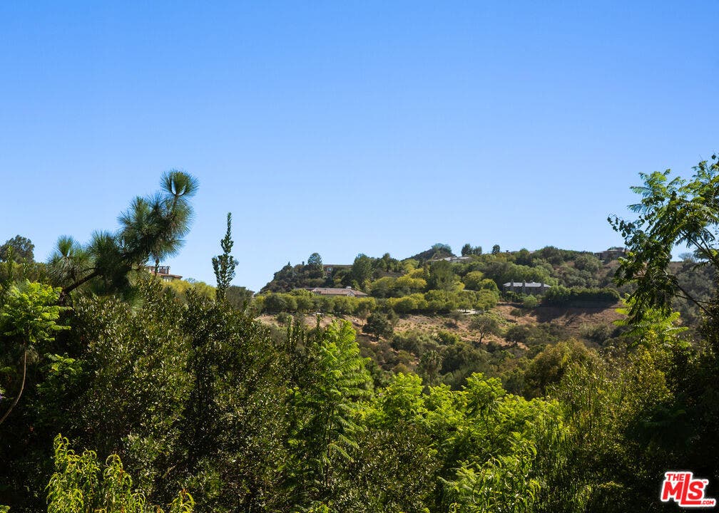 9577 Lime Orchard Road, Beverly Hills, CA 90210 9577 Lime Orchard Road, Beverly Hills, CA 90210