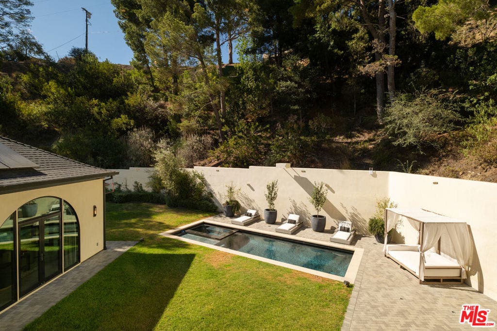 9577 Lime Orchard Road, Beverly Hills, CA 90210 9577 Lime Orchard Road, Beverly Hills, CA 90210