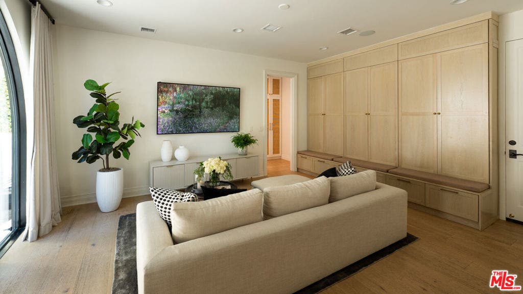 9577 Lime Orchard Road, Beverly Hills, CA 90210 9577 Lime Orchard Road, Beverly Hills, CA 90210