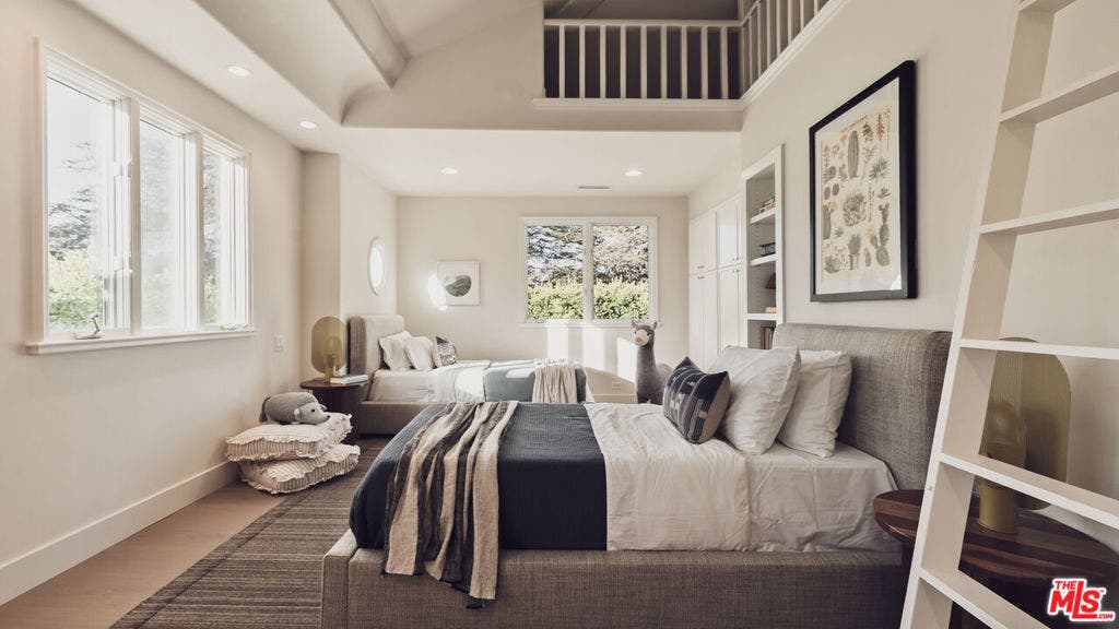 310 22nd Street, Santa Monica, CA 90402