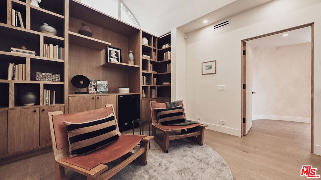 310 22nd Street, Santa Monica, CA 90402