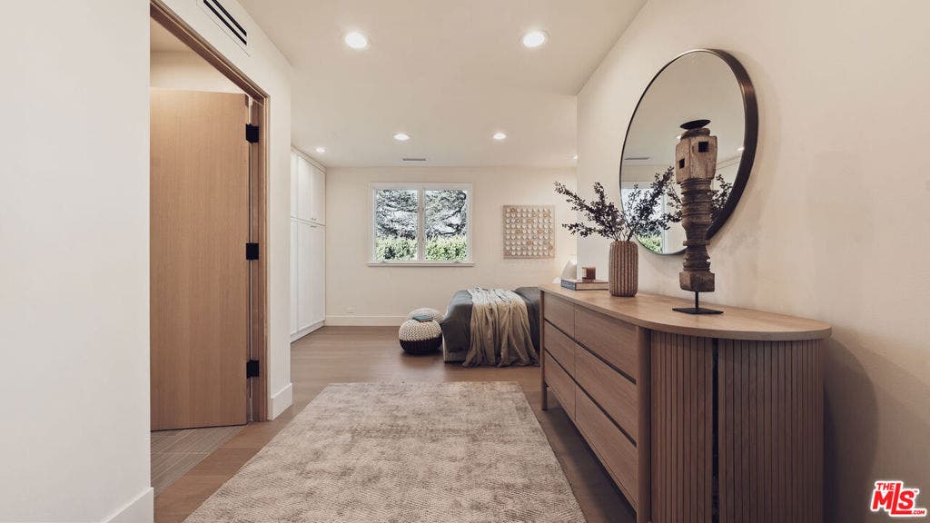 310 22nd Street, Santa Monica, CA 90402