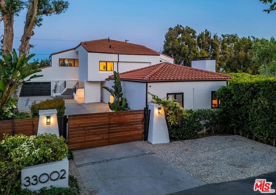 Property photo for 33002 Pacific Coast Highway, Malibu, CA