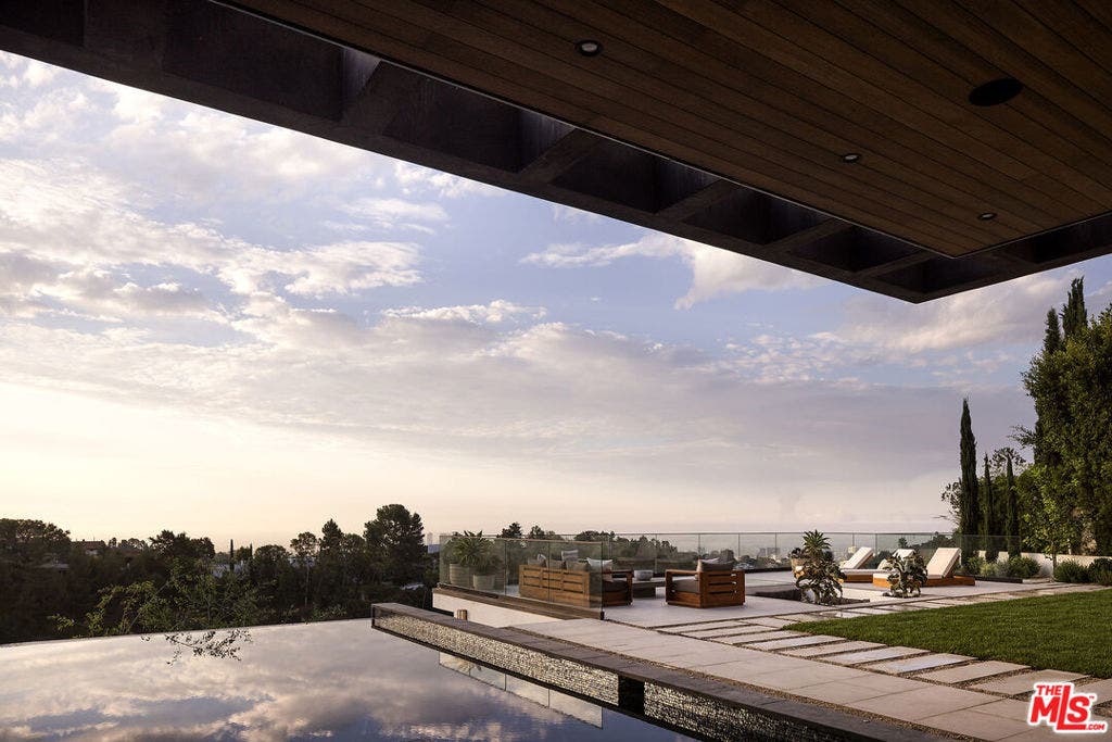 10850 Portofino Place, Los Angeles, CA 90077 10850 Portofino Place, Los Angeles, CA 90077