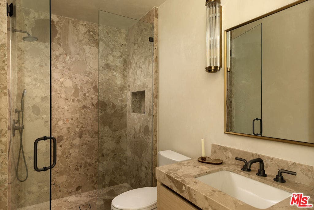 10850 Portofino Place, Los Angeles, CA 90077 10850 Portofino Place, Los Angeles, CA 90077