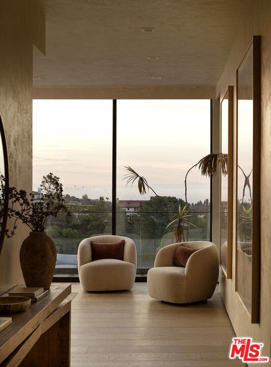 10850 Portofino Place, Los Angeles, CA 90077 10850 Portofino Place, Los Angeles, CA 90077