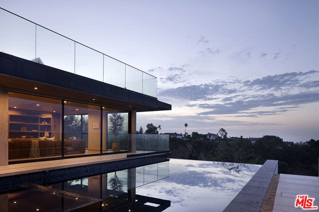 10850 Portofino Place, Los Angeles, CA 90077 10850 Portofino Place, Los Angeles, CA 90077