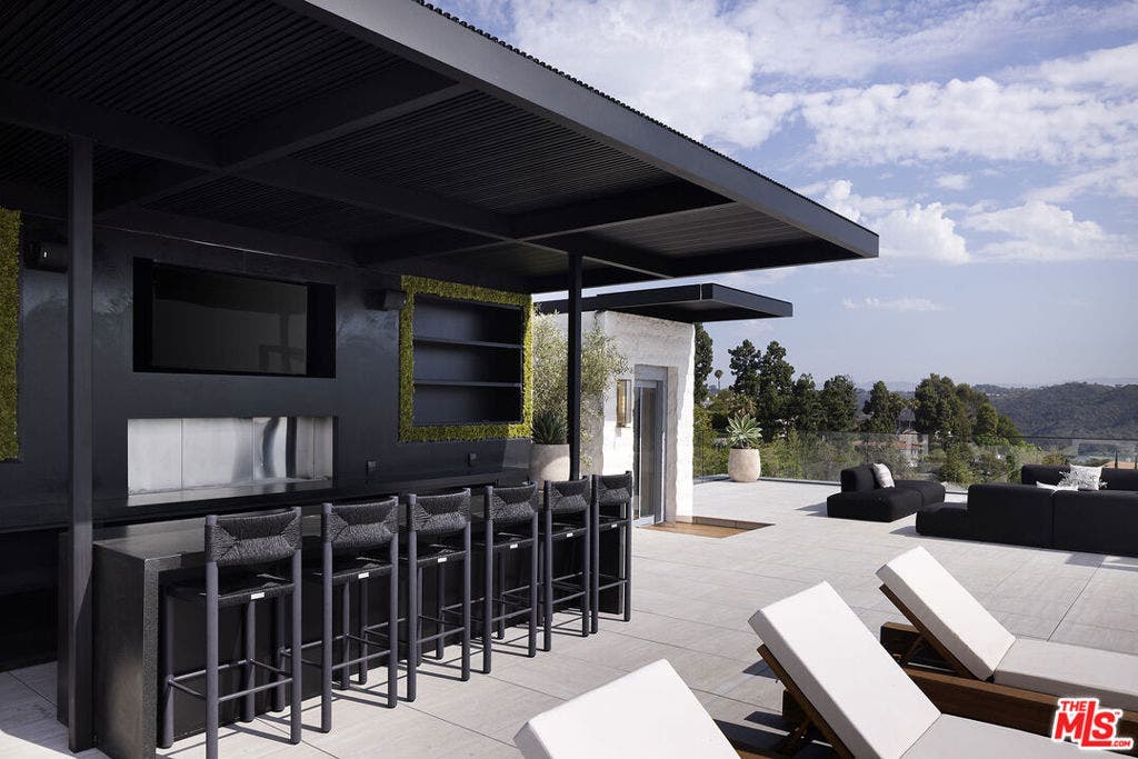 10850 Portofino Place, Los Angeles, CA 90077 10850 Portofino Place, Los Angeles, CA 90077
