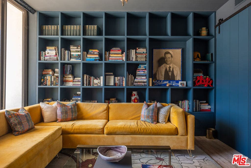 1885 Carla, Beverly Hills, CA 90210 1885 Carla, Beverly Hills, CA 90210