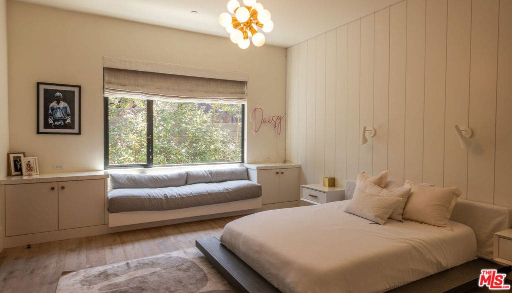 1885 Carla, Beverly Hills, CA 90210 1885 Carla, Beverly Hills, CA 90210