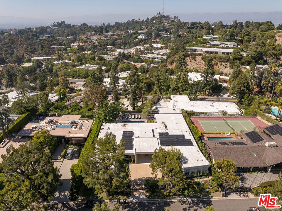 1885 Carla, Beverly Hills, CA 90210 1885 Carla, Beverly Hills, CA 90210