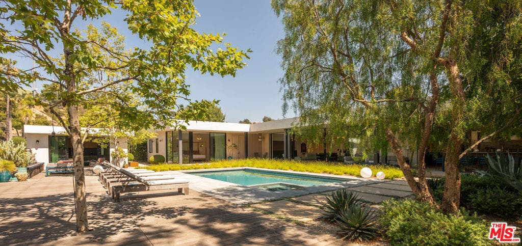 1885 Carla, Beverly Hills, CA 90210 1885 Carla, Beverly Hills, CA 90210