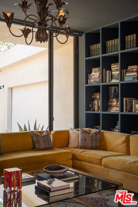 1885 Carla, Beverly Hills, CA 90210 1885 Carla, Beverly Hills, CA 90210