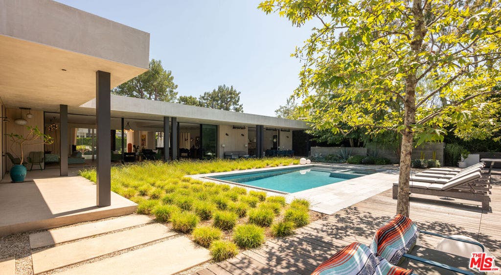 1885 Carla, Beverly Hills, CA 90210 1885 Carla, Beverly Hills, CA 90210