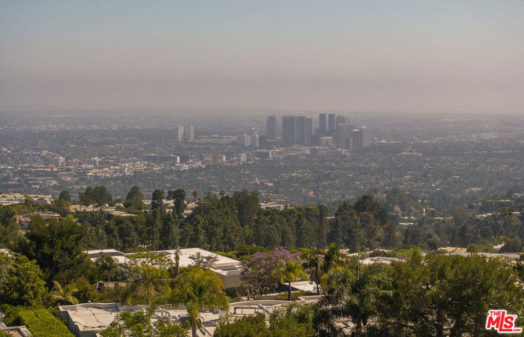 1885 Carla, Beverly Hills, CA 90210 1885 Carla, Beverly Hills, CA 90210