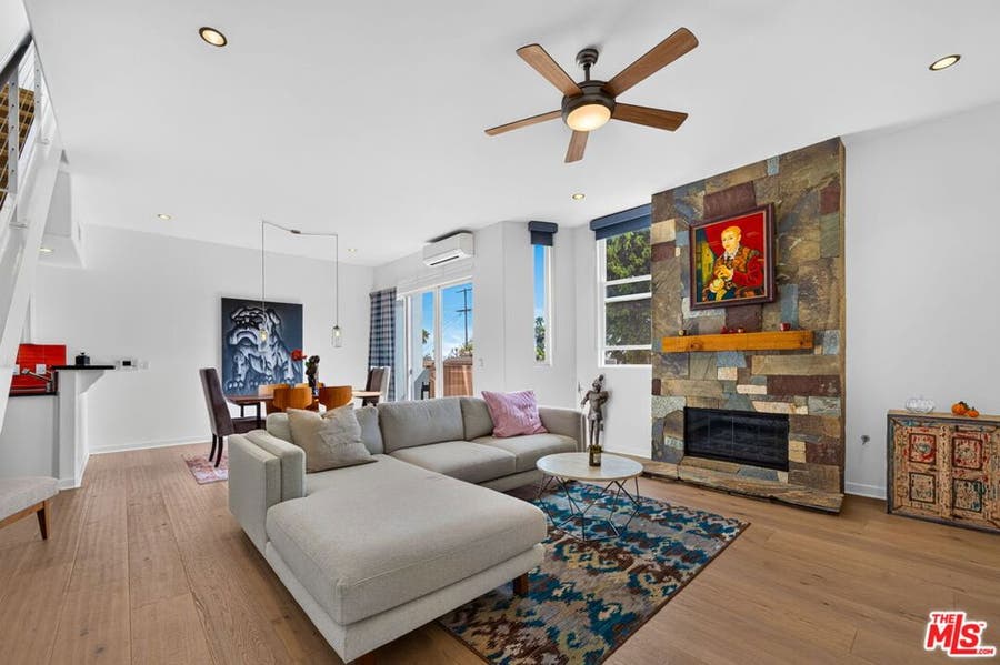 Property photo for 650 Rose Avenue, #2, Venice, CA