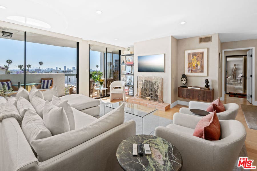Property photo for 321 N Oakhurst Drive, #601, Beverly Hills, CA