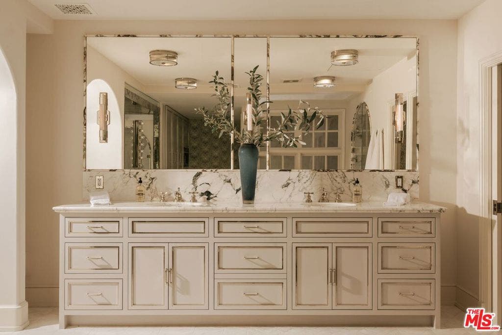 10772 Chalon Road, Los Angeles, CA 90077