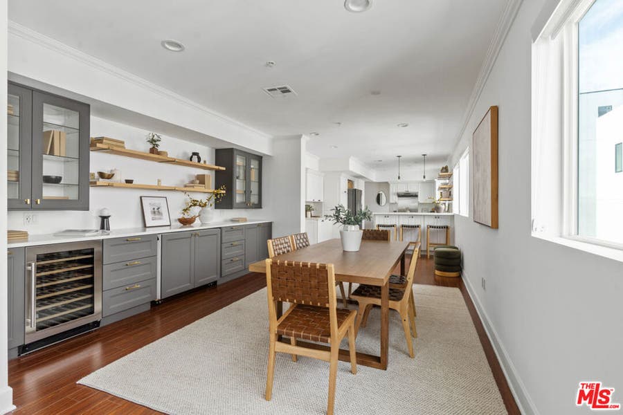 Property photo for 11801 Avon Way, #5, Los Angeles, CA