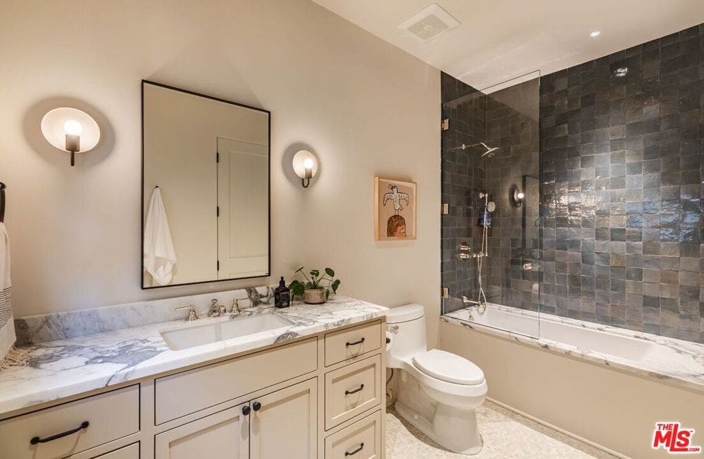 976 N Alpine Drive, Beverly Hills, CA 90210 976 N Alpine Drive, Beverly Hills, CA 90210