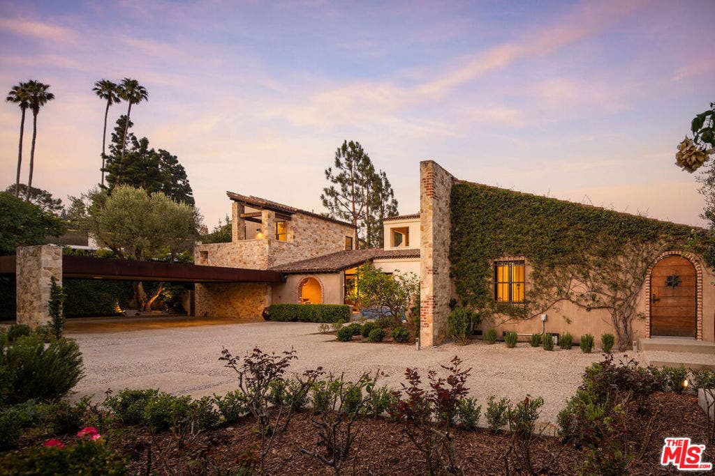 976 N Alpine Drive, Beverly Hills, CA 90210 976 N Alpine Drive, Beverly Hills, CA 90210