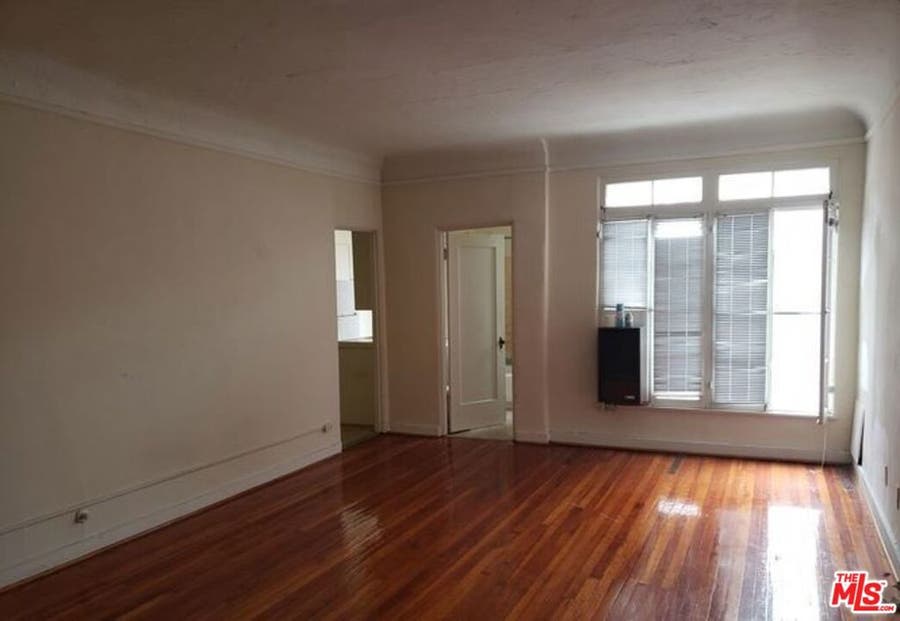 Property photo for 607 S Dunsmuir Avenue, Los Angeles, CA