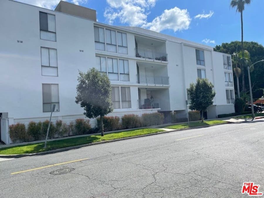 Property photo for 9297 Burton Way, #1, Beverly Hills, CA