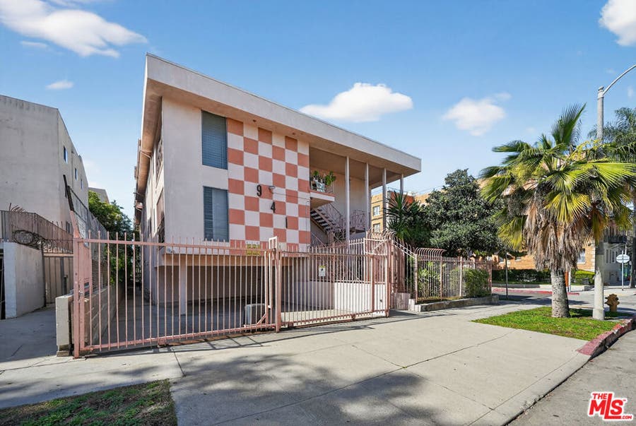 Property photo for 941 S Gramercy Place, Los Angeles, CA